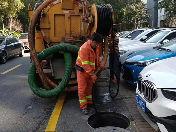 胡场镇排污管道清淤